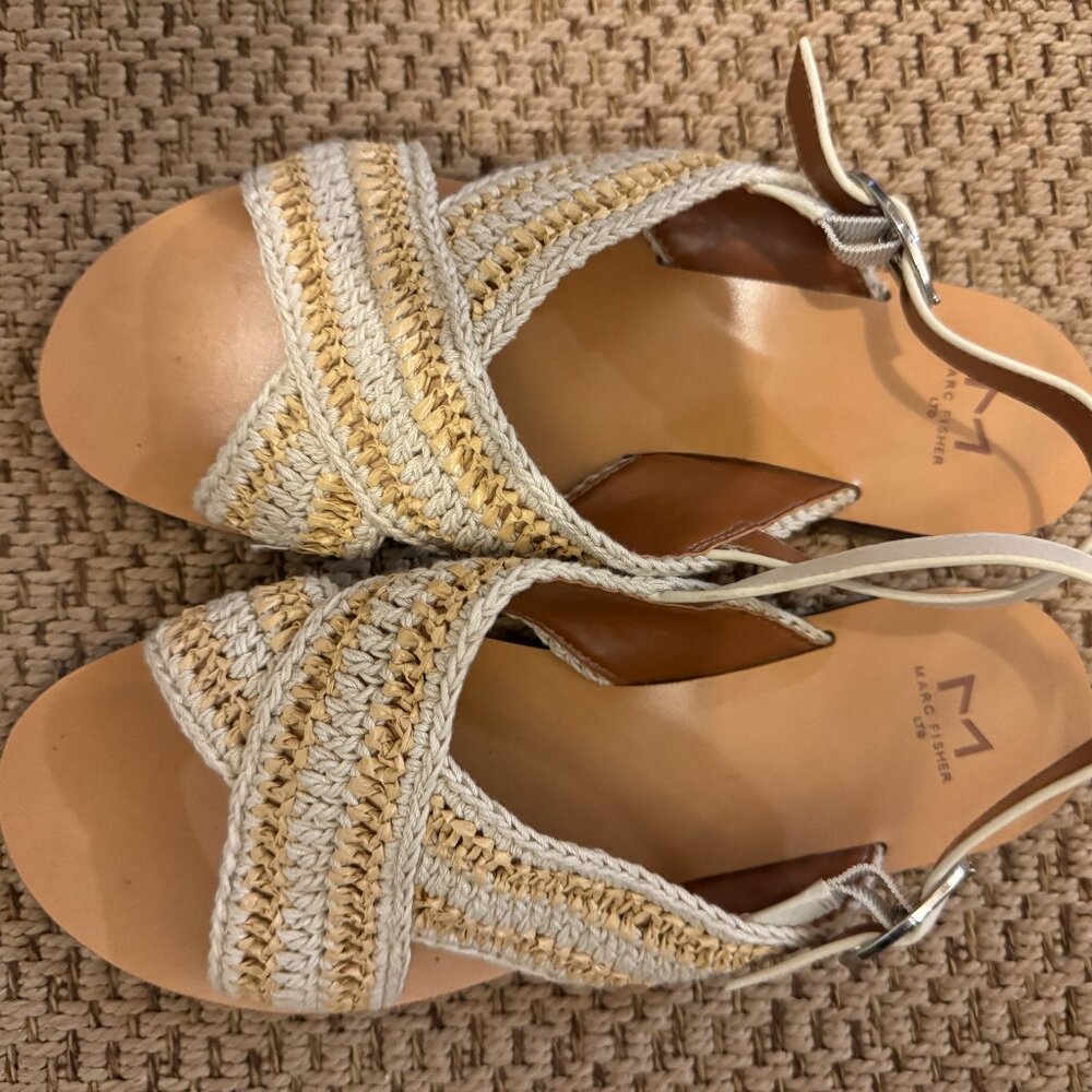 Marc Fischer Sandal size 9 beige raffetta